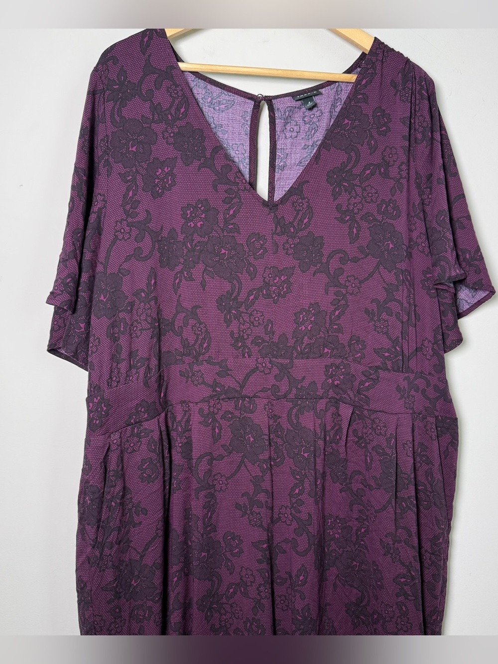 Torrid Lace Print Flutter Sleeve Jumpsuit Plum Black Plus Size 4 (3X) Witchy
